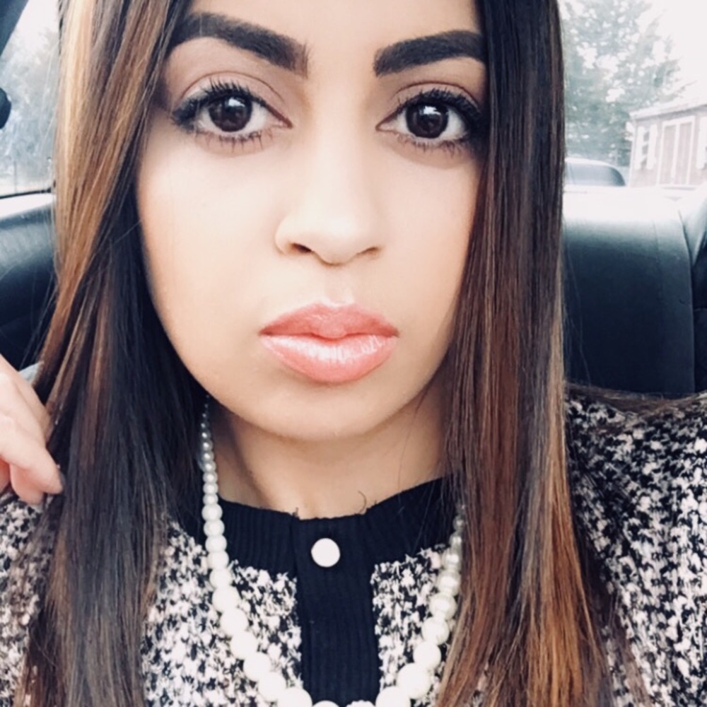 Meet your Posher, Cheramie